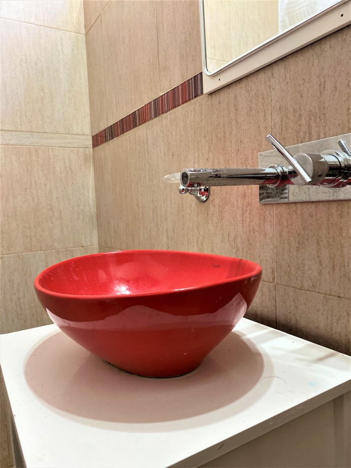 VENDE COMPLEJO DE CABAÑAS EN PASO DE LA PATRIA UBICADO EN UNA ZONA RESIDENCIAL