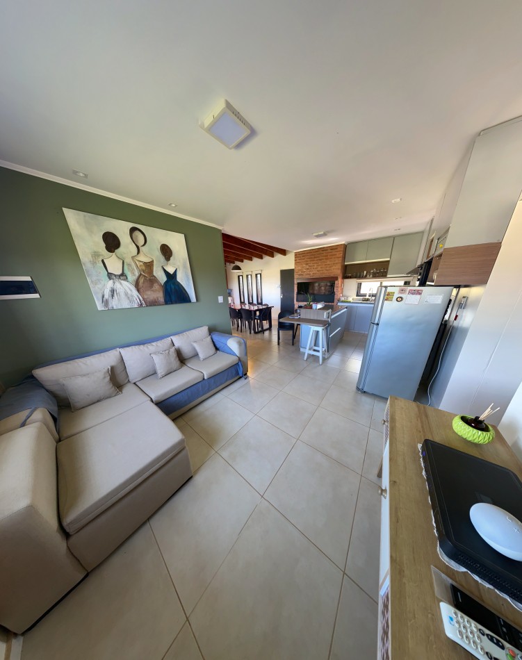 VENDE CASA QUINTA EN BARRIO LOS AROMOS 2, PUERTO TIROL