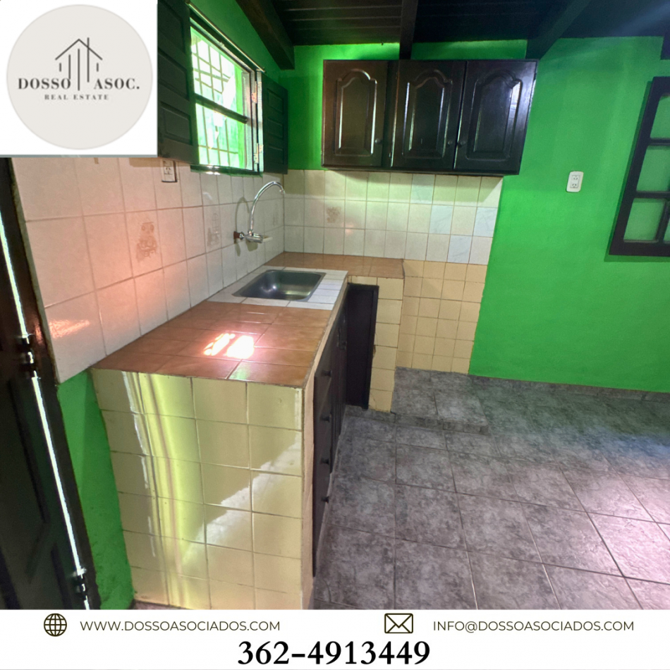 VENDE CASA + LOCAL COMERCIAL -AV LAS HERAS No 1136- ZONA UNNE - RESISTENCIA 