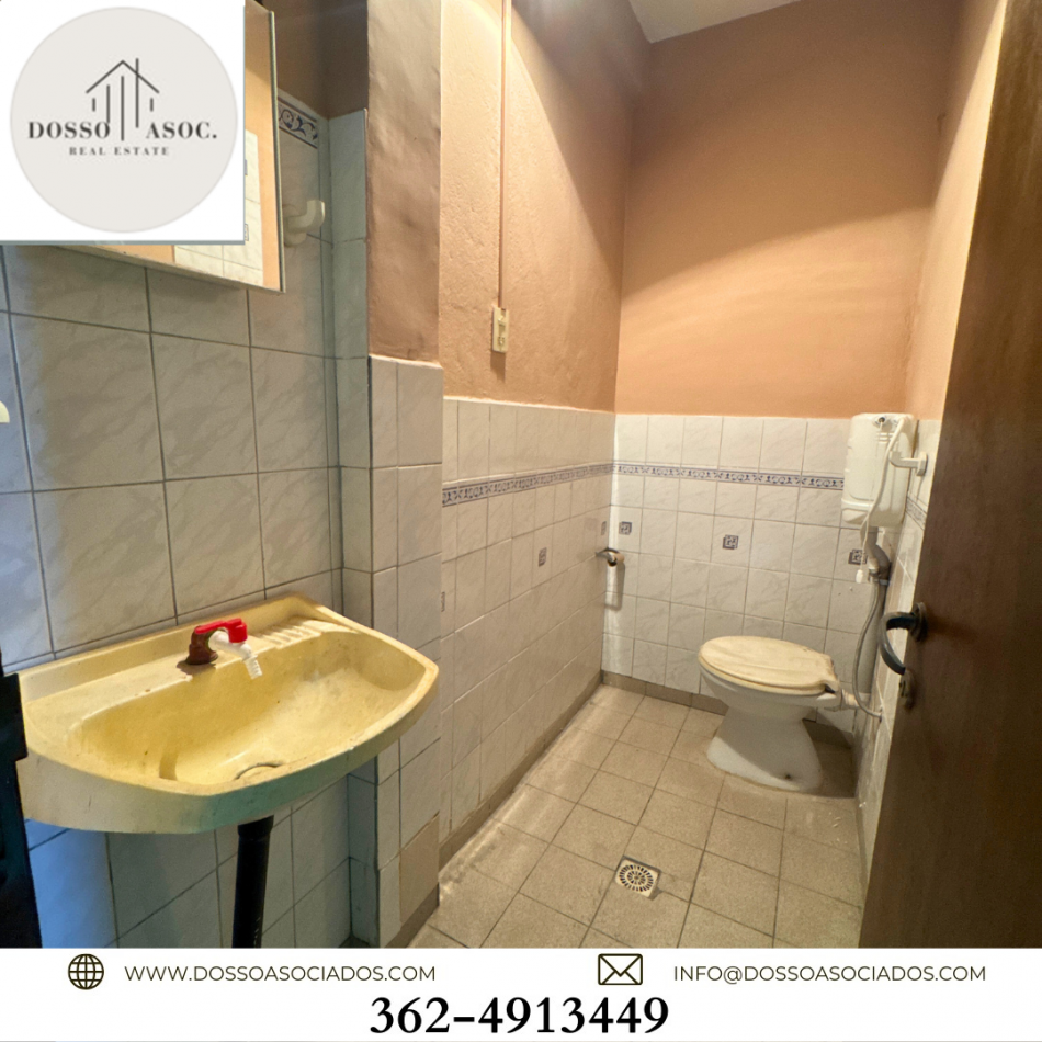 VENDE CASA + LOCAL COMERCIAL -AV LAS HERAS No 1136- ZONA UNNE - RESISTENCIA 