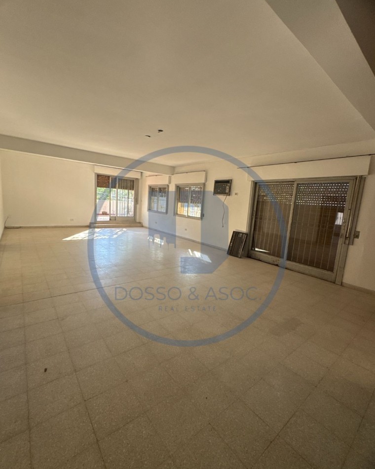 INVERSION CON RENTA + POTENCIAL DE DESARROLLO EN ESQUINA ESTRATEGICA - RESISTENCIA CHACO