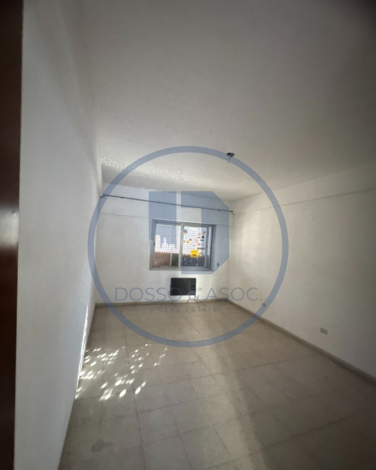 INVERSION CON RENTA + POTENCIAL DE DESARROLLO EN ESQUINA ESTRATEGICA - RESISTENCIA CHACO