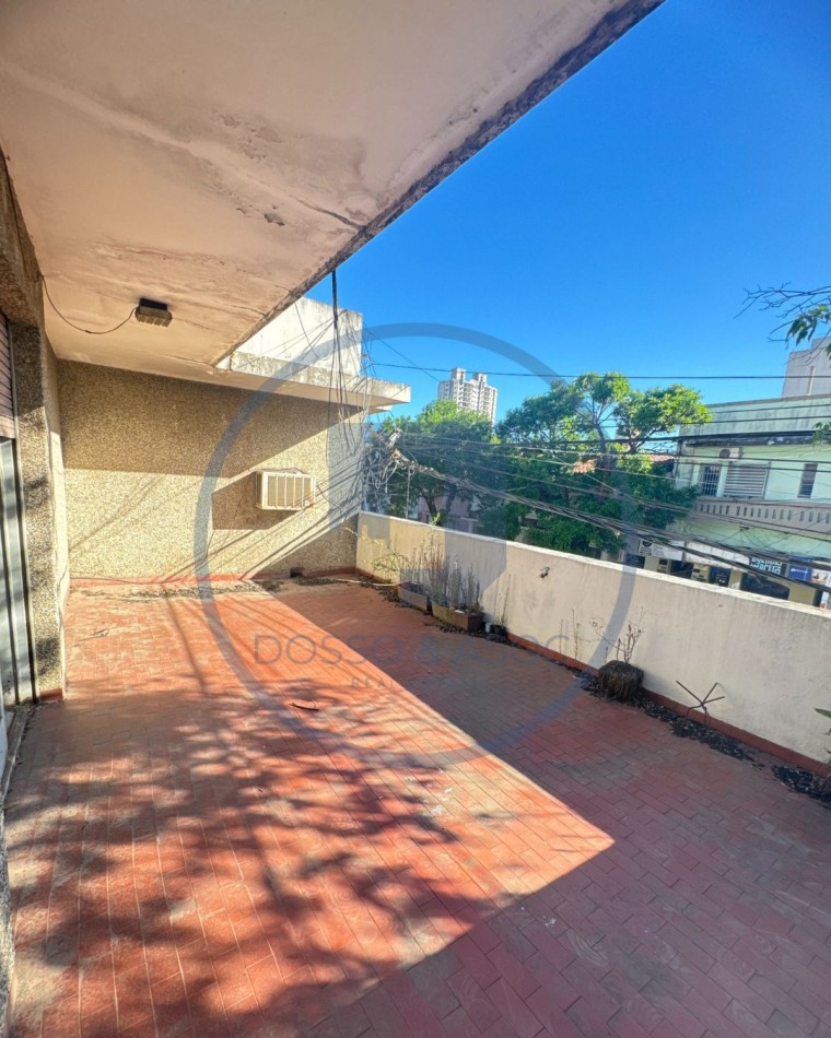 INVERSION CON RENTA + POTENCIAL DE DESARROLLO EN ESQUINA ESTRATEGICA - RESISTENCIA CHACO