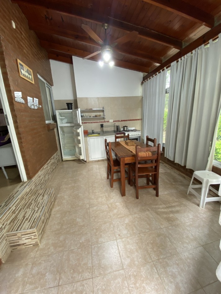 VENDE COMPLEJO DE CABAÑAS EN PASO DE LA PATRIA UBICADO EN UNA ZONA RESIDENCIAL