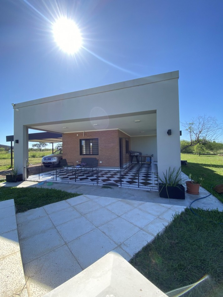 VENDE CASA QUINTA EN BARRIO LOS AROMOS 2, PUERTO TIROL