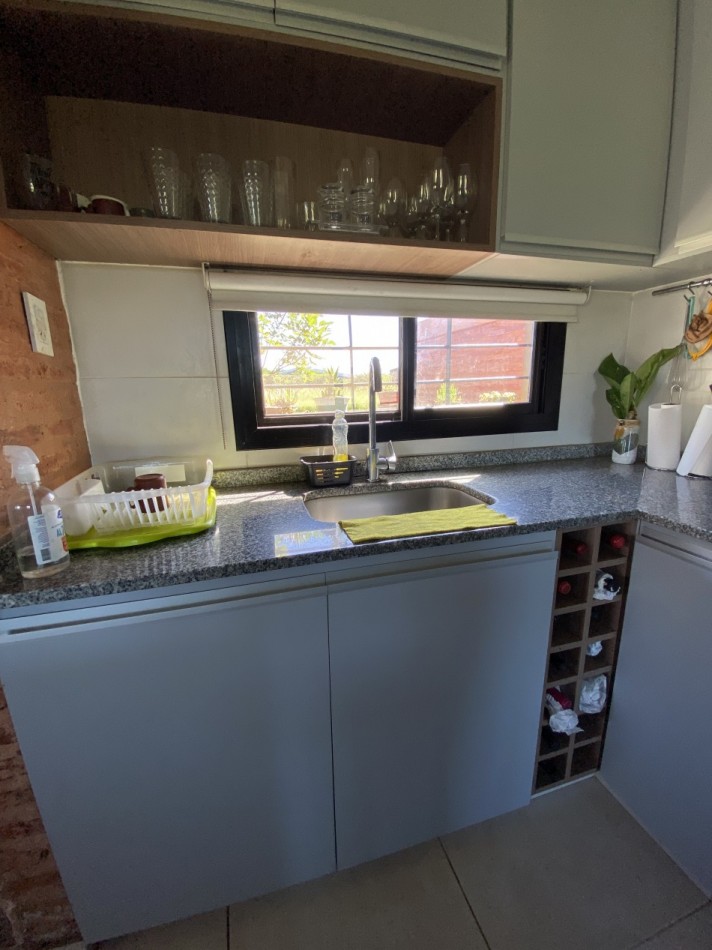 VENDE CASA QUINTA EN BARRIO LOS AROMOS 2, PUERTO TIROL