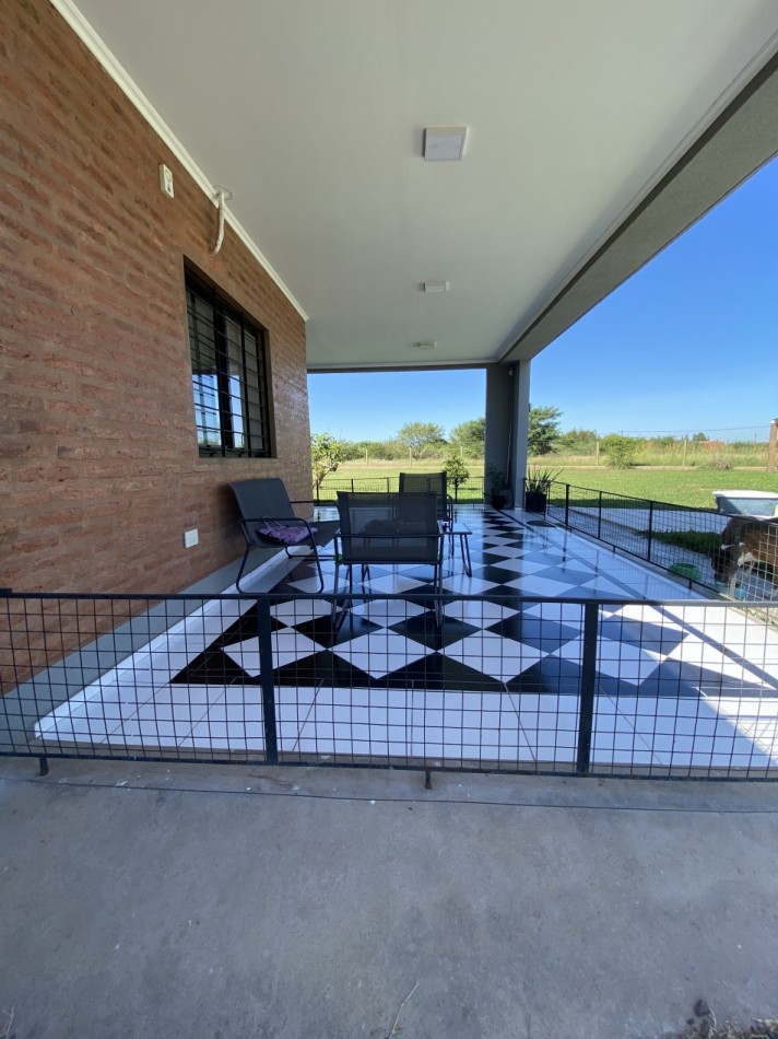 VENDE CASA QUINTA EN BARRIO LOS AROMOS 2, PUERTO TIROL