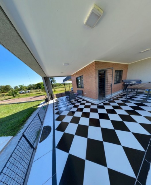 VENDE CASA QUINTA EN BARRIO LOS AROMOS 2, PUERTO TIROL